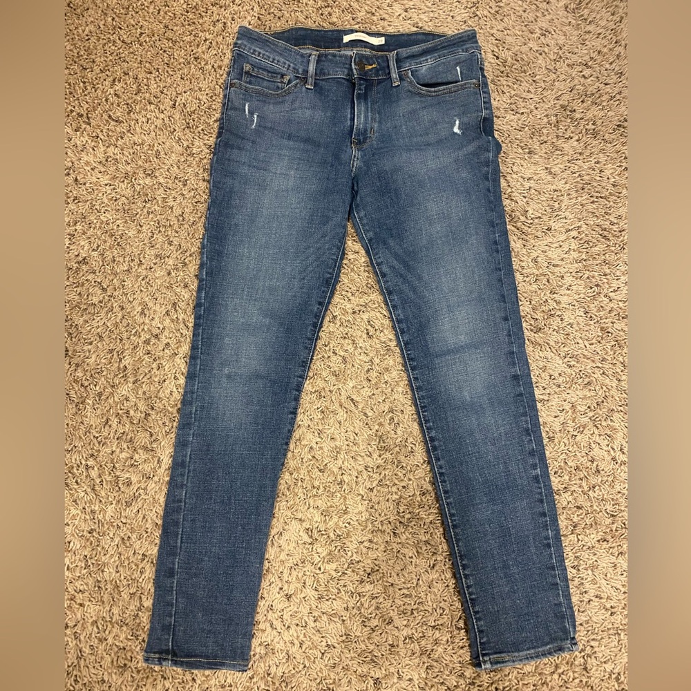 Levi 711 Skinny Jeans size 29